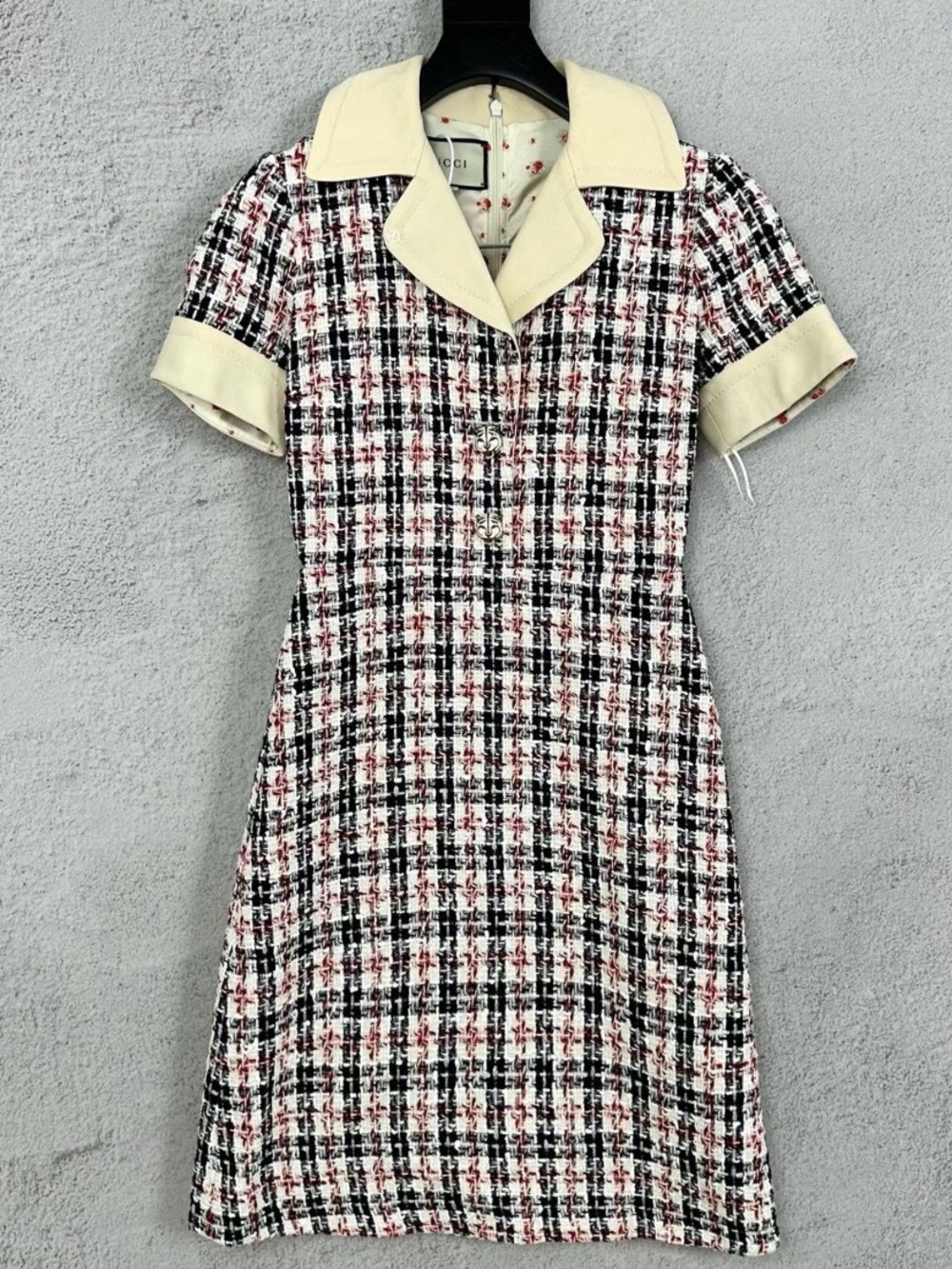 🚩steal Gucci Tweed Mini Dress with Cream Collar and Red & Black Check